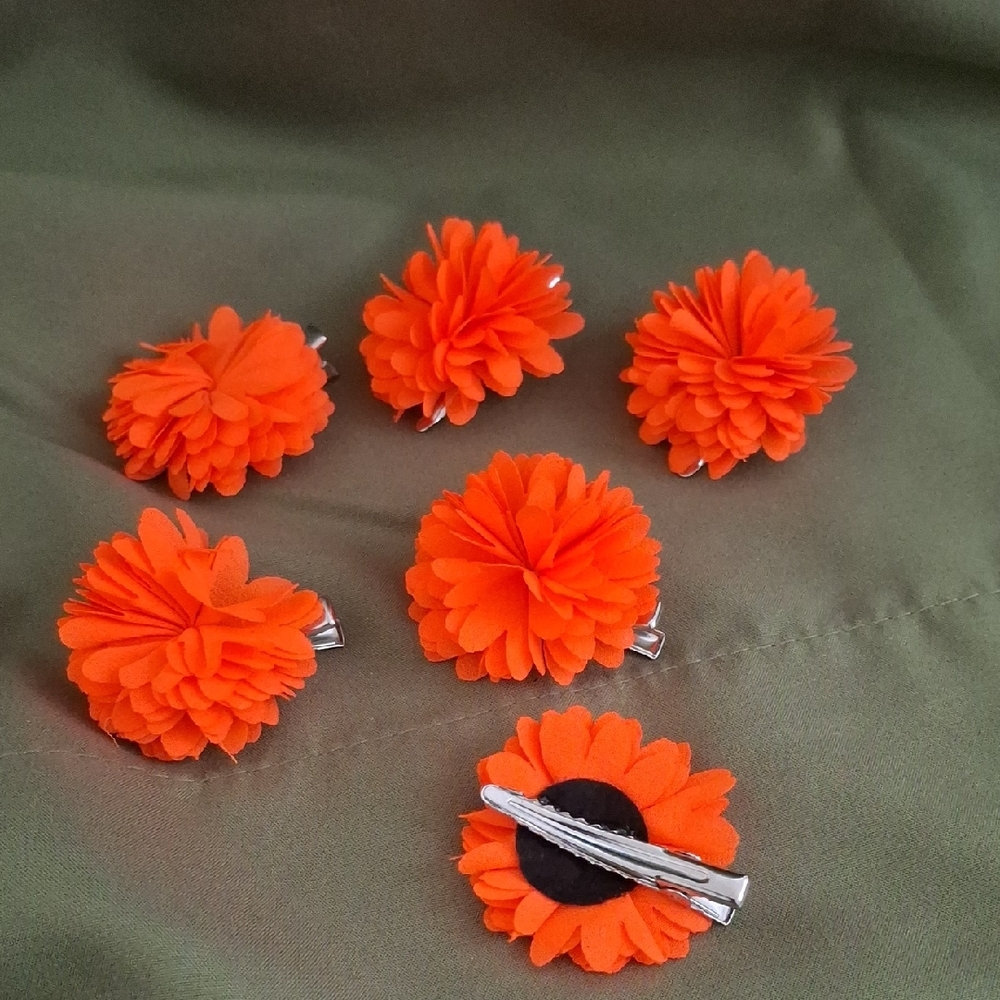 Paparazzi Orange Flower Hair Clips